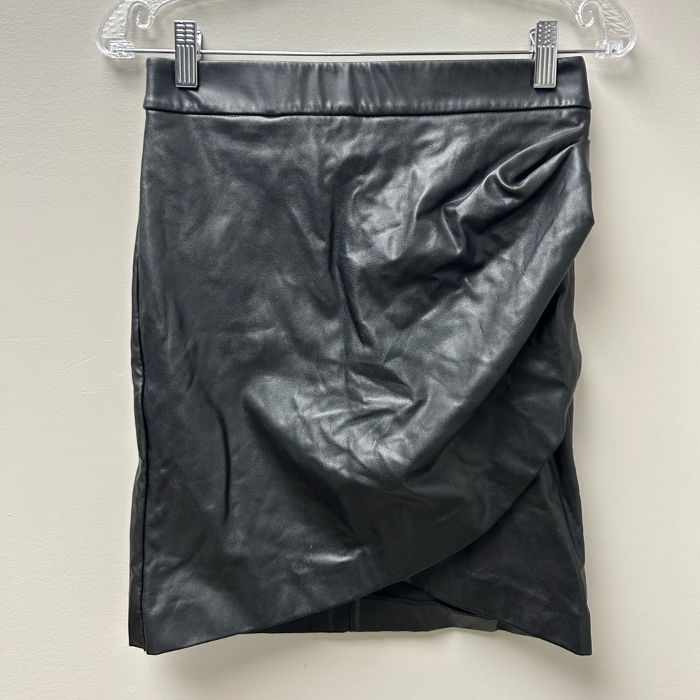 Dynamite Women’s Black Faux Leather Midi Skirt‎